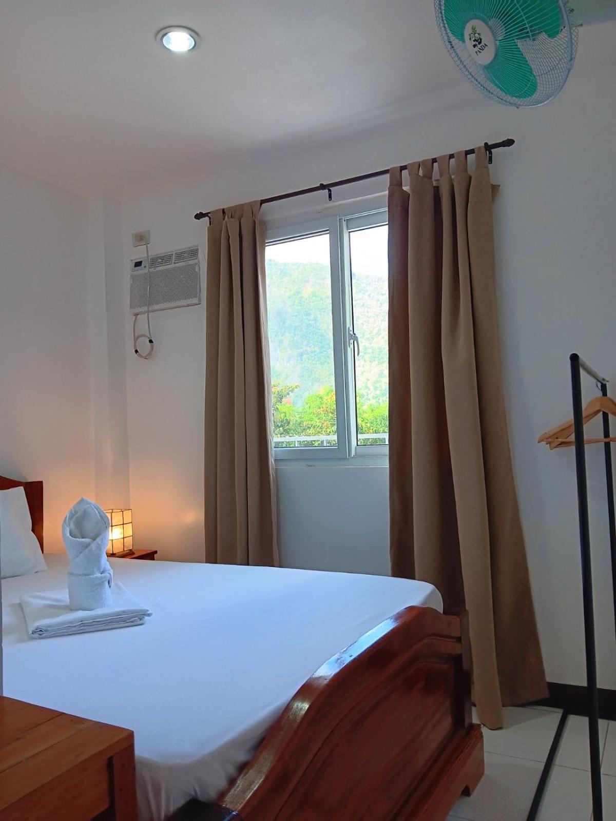 Forest Bay Inn Эль-Нидо Экстерьер фото