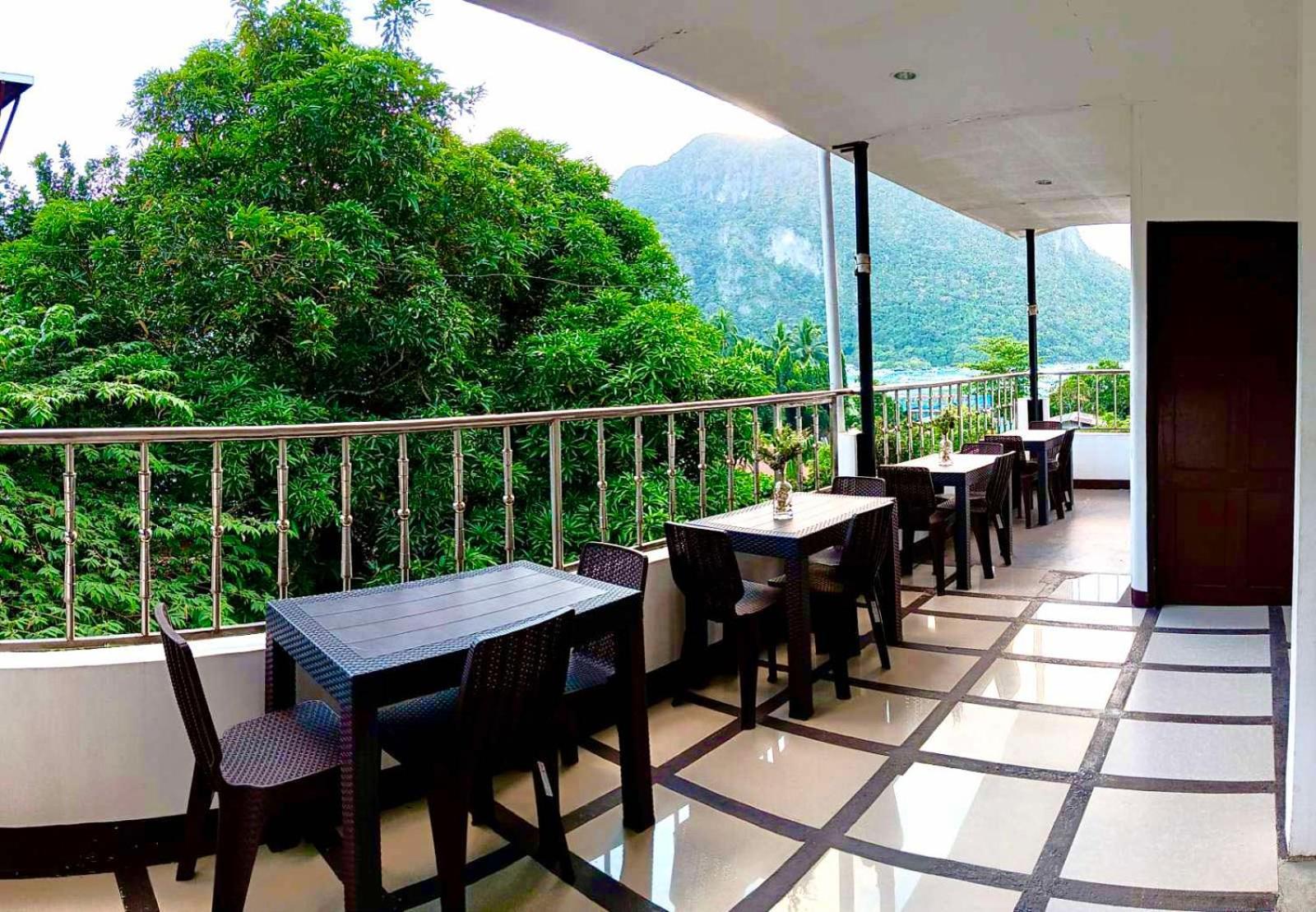 Forest Bay Inn Эль-Нидо Экстерьер фото